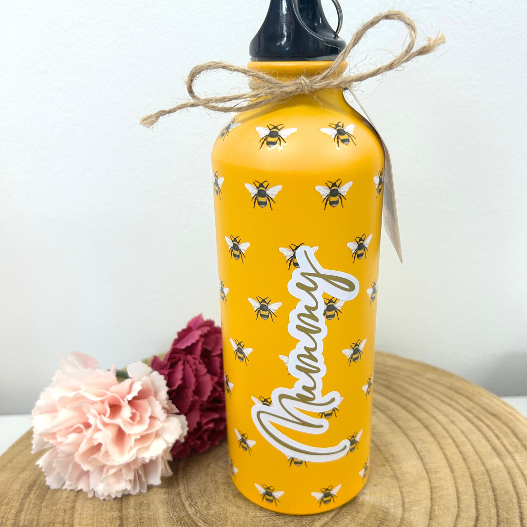 Personalised bumble bee drinks bottle