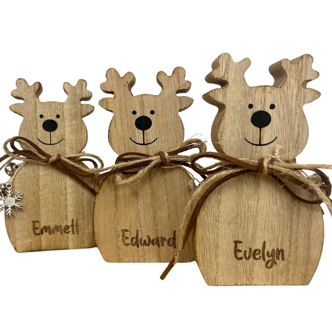 Freestanding reindeer with bell