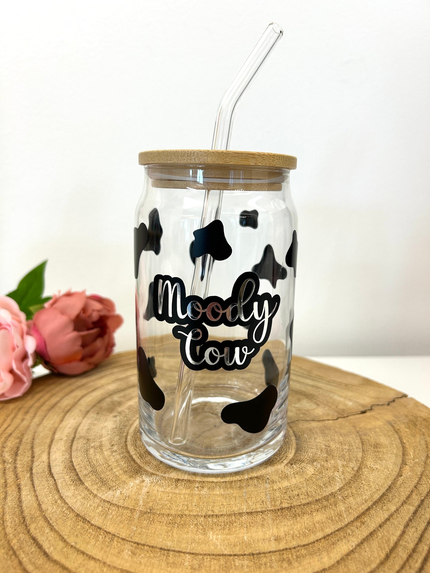 Moody cow glass with bamboo lid and straw