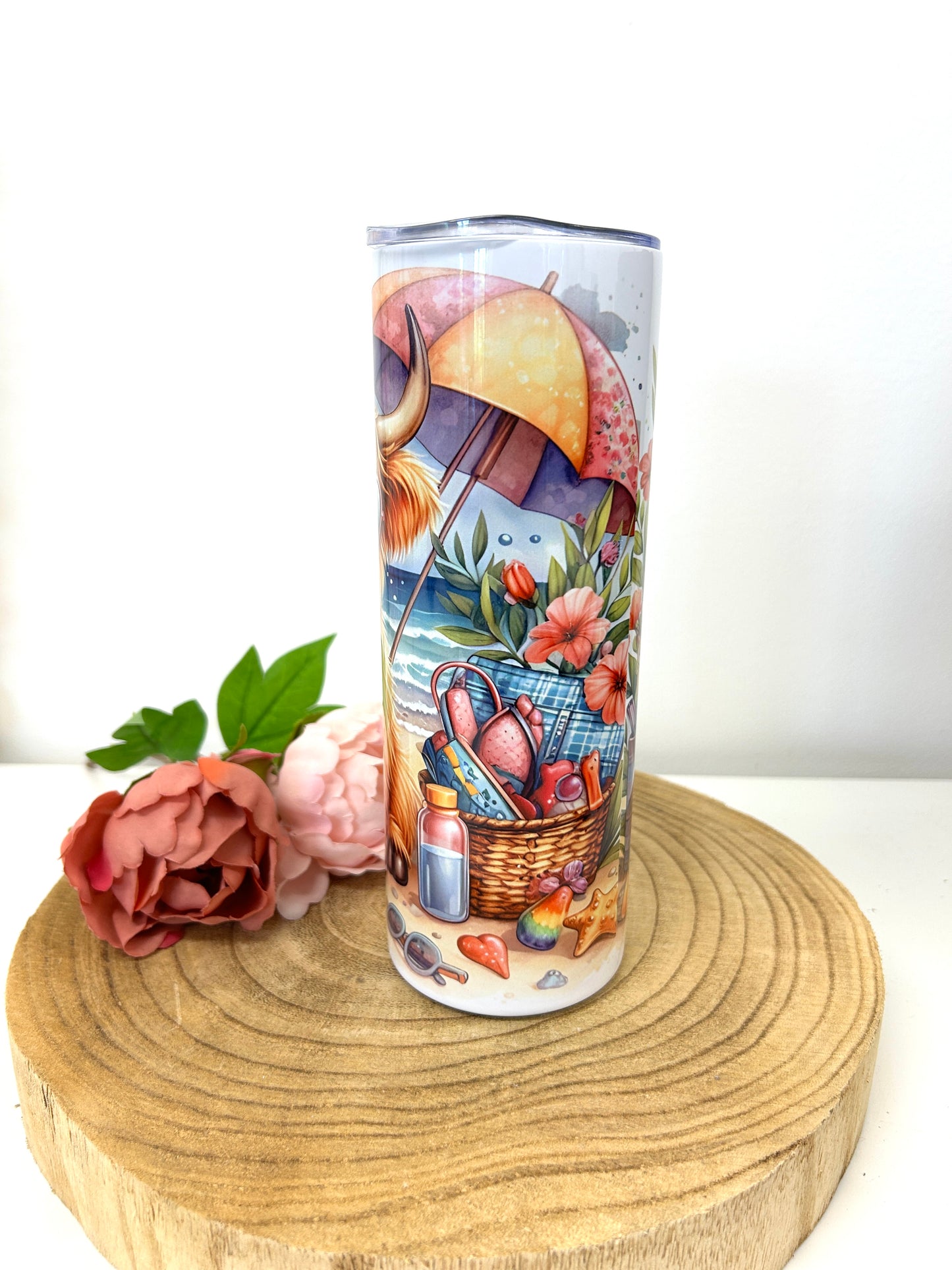 Summer highland cow drinks tumbler