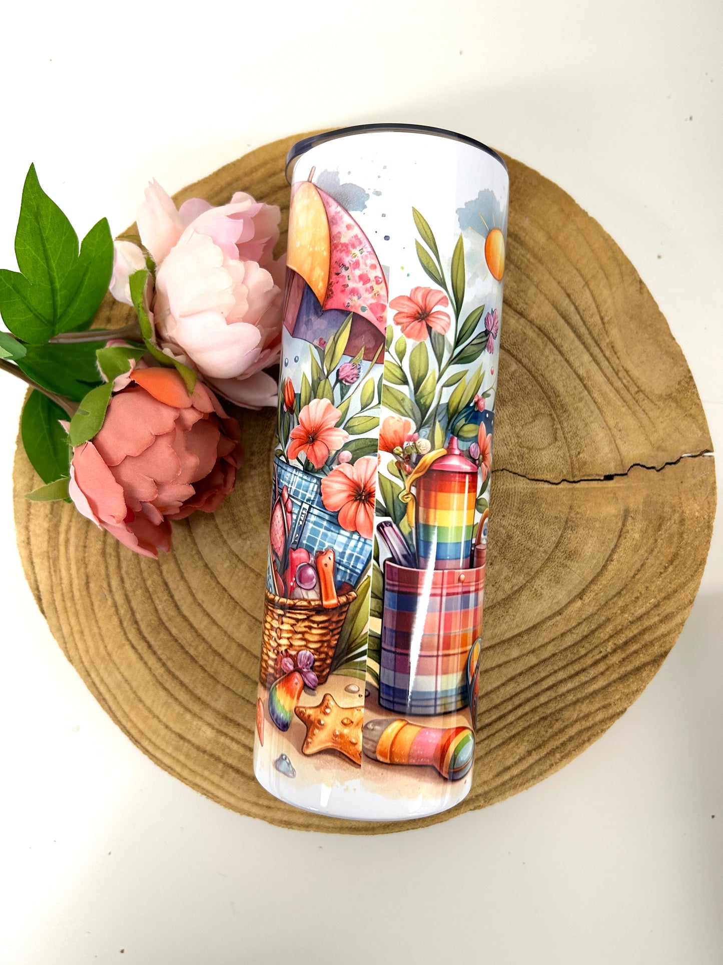 Summer highland cow drinks tumbler
