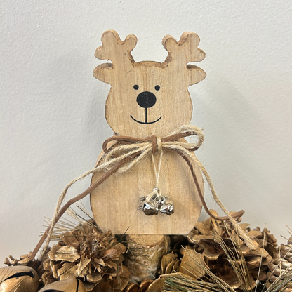Freestanding reindeer with bell